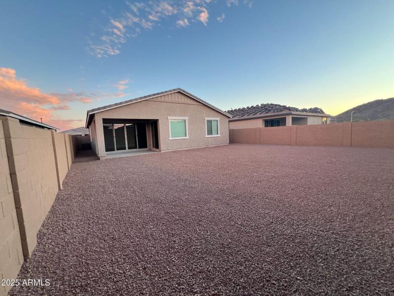 PHOTO-2025-07-25-19-56-38 5