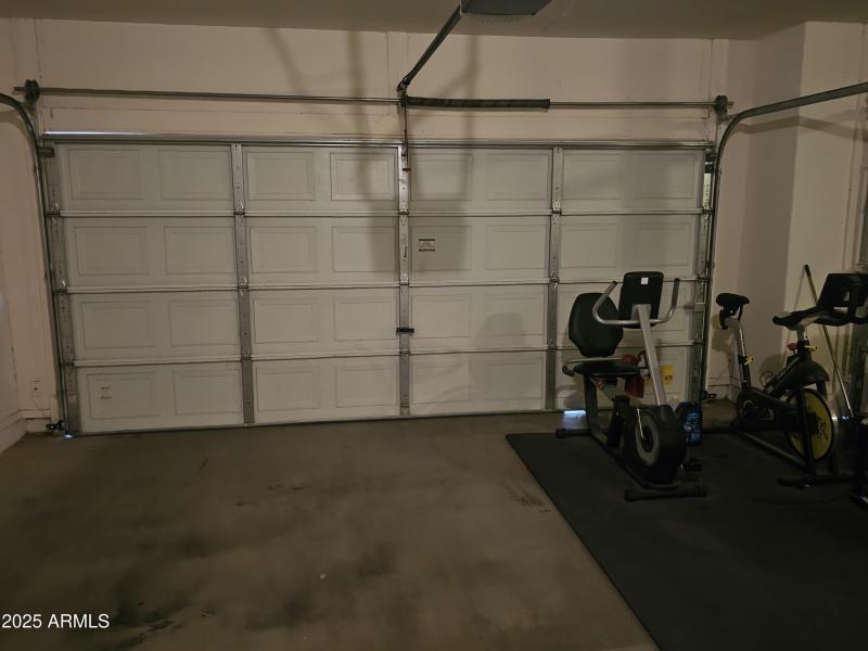 Garage 1