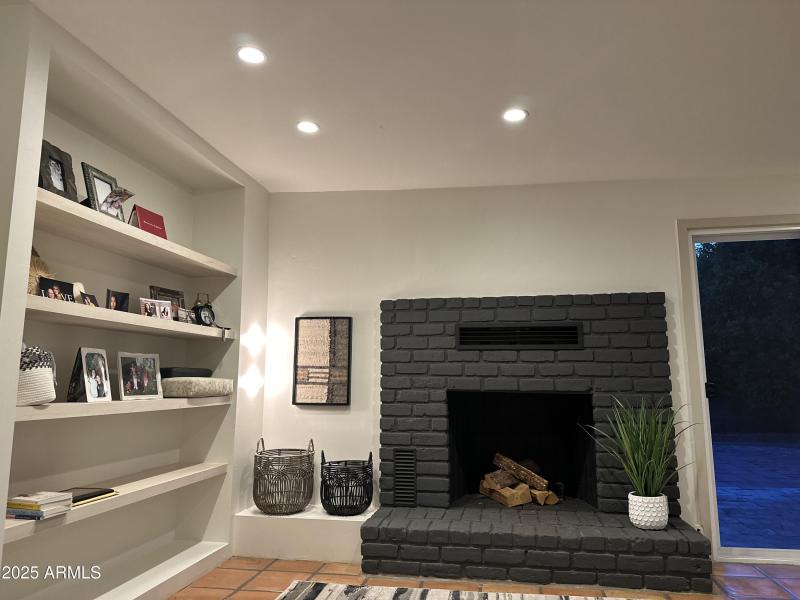 73483995741__70CF25C3-DFE4-45C8-8591-AE1