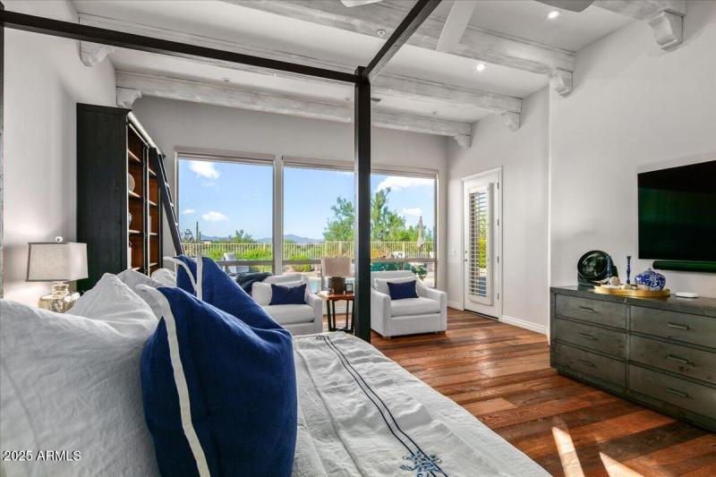 4-Primary Suite Views