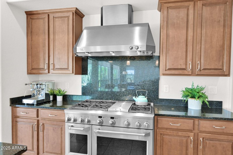 48" Gas Stove with 6 Burners