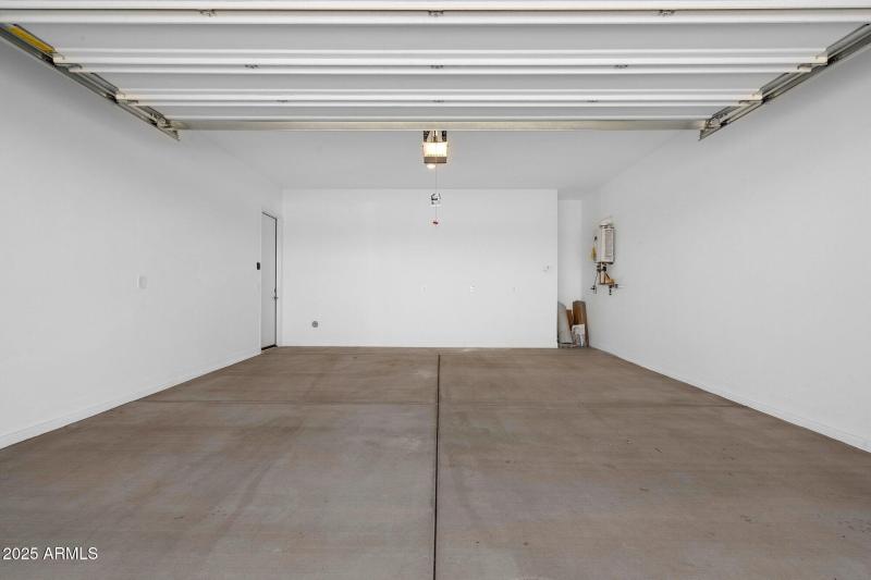 Oversized 2 Car Garage