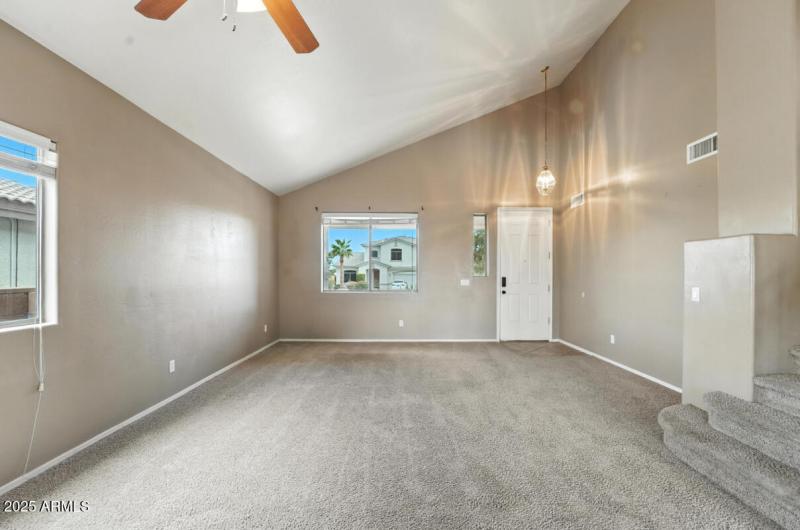 16916 W Northampton Rd-10