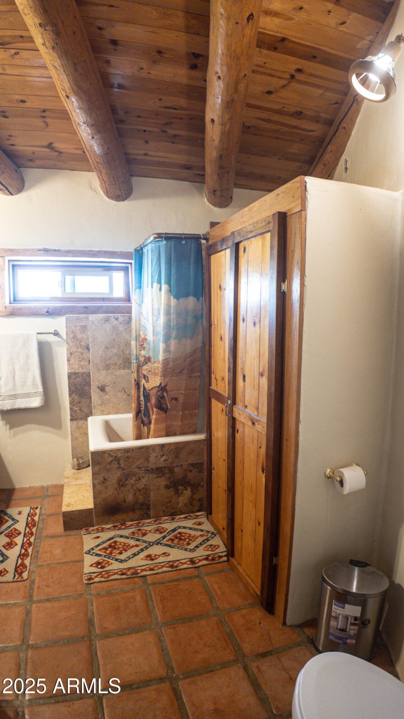 210-BATHROOM