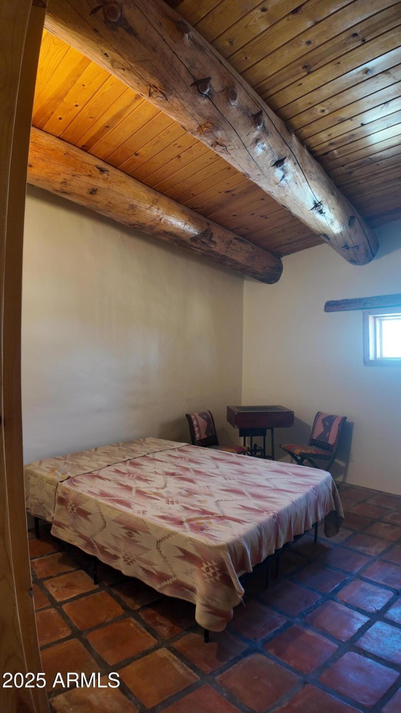 160-GUEST ROOM