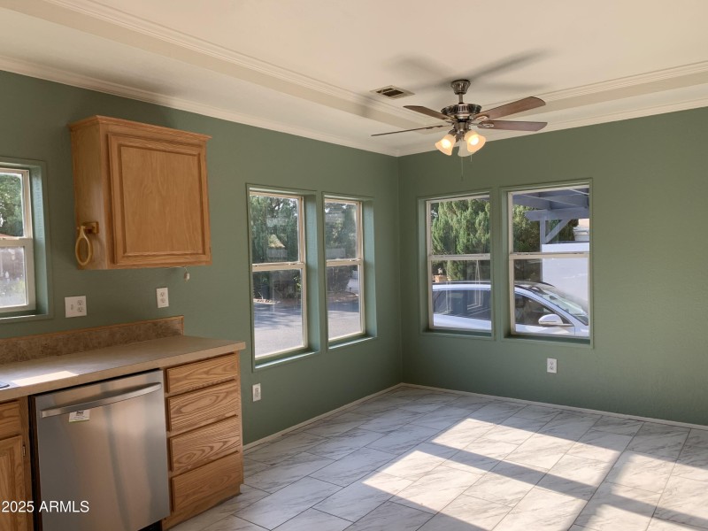 Kitchen nook