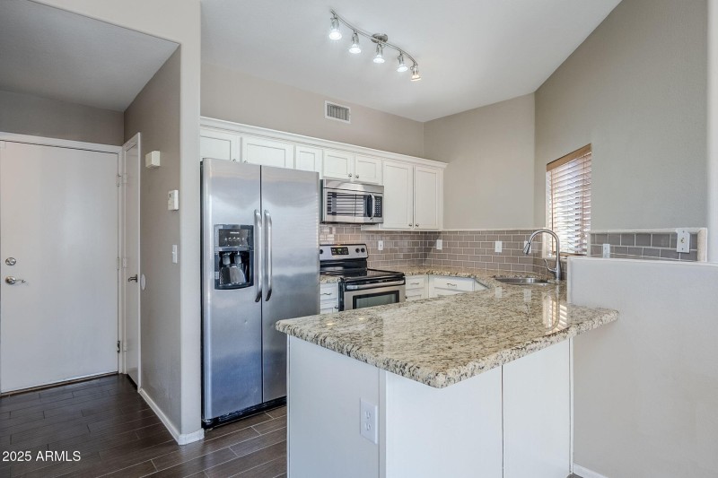 11-web-or-mls-40th-11