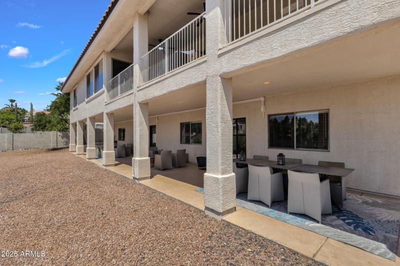 61-web-or-mls-15513-e-palisades-blvd