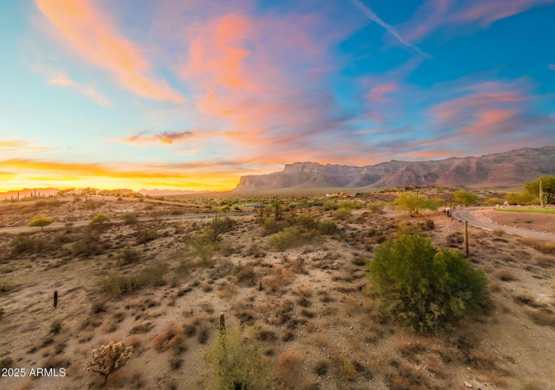 25-web-or-mls-DJI_20250726195149_0076_D-