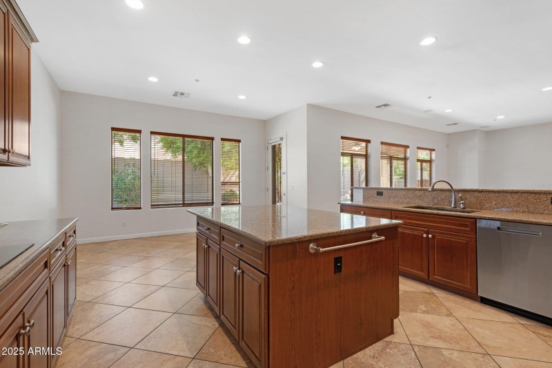 12-web-or-mls-5006-w-swayback-pass