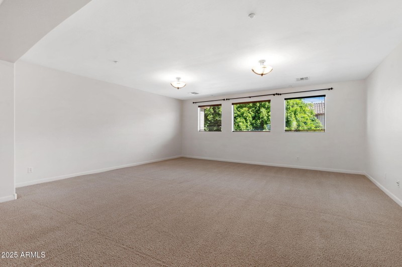 31-web-or-mls-5006-w-swayback-pass