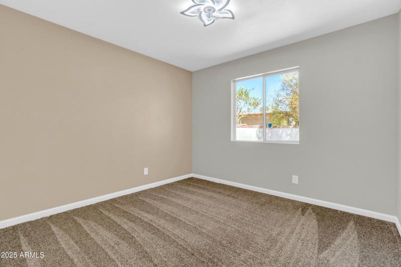 1232 E McLellan Rd-13