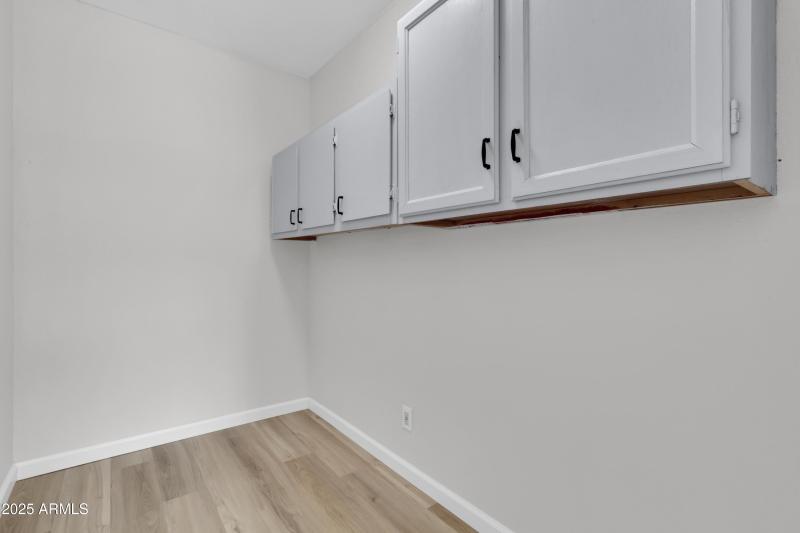 1232 E McLellan Rd-19