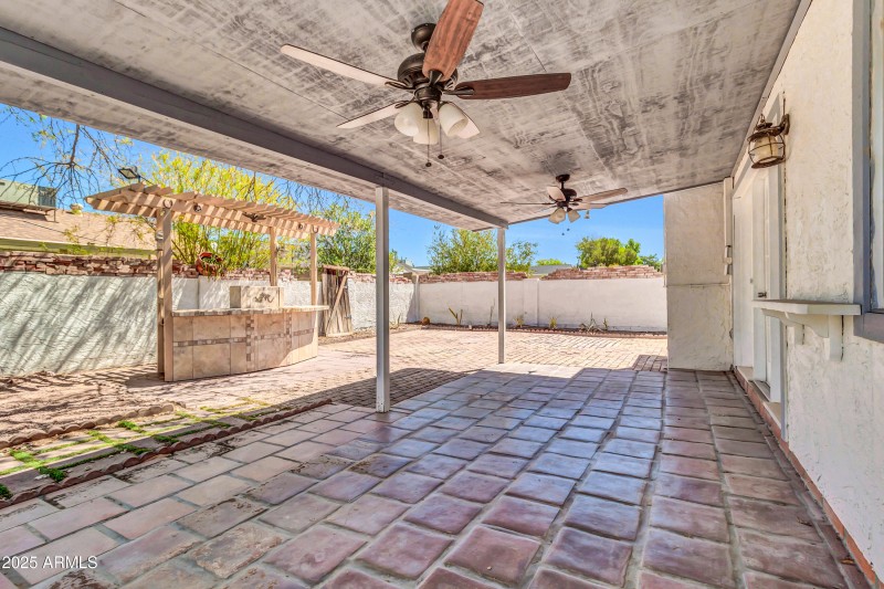 1232 E McLellan Rd-33