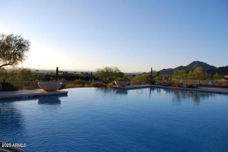 Cimarron Hills Negative Edge Pool