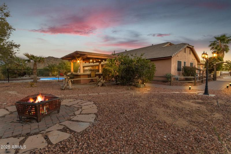 agent4m_001_bigmike_1