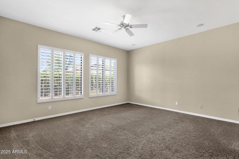 24-web-or-mls-4735-e-azalea-dr