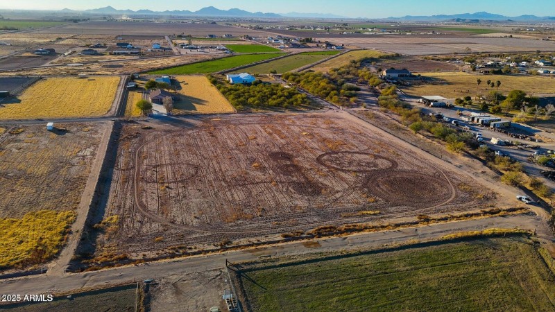 20250124212725965030000000-o