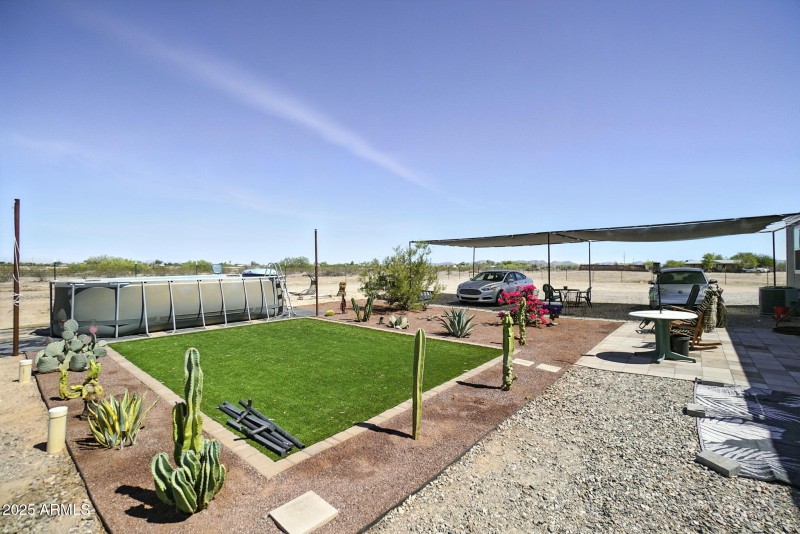 3-web-or-mls-_DSC2979 chris avery