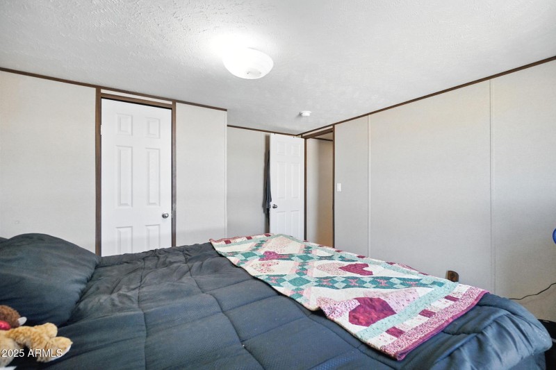 18-web-or-mls-_DSC2951 chris avery