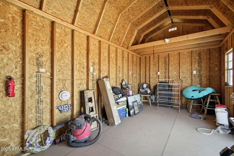 22-web-or-mls-_DSC2963 chris avery