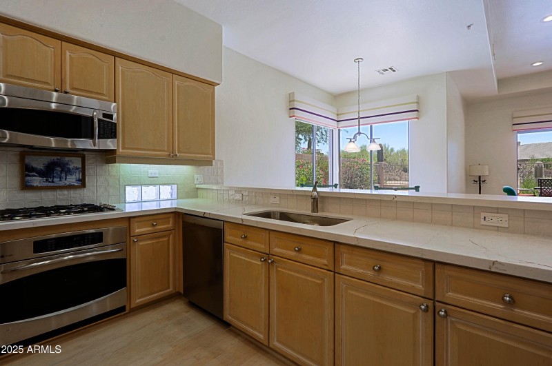 Kitchen 8