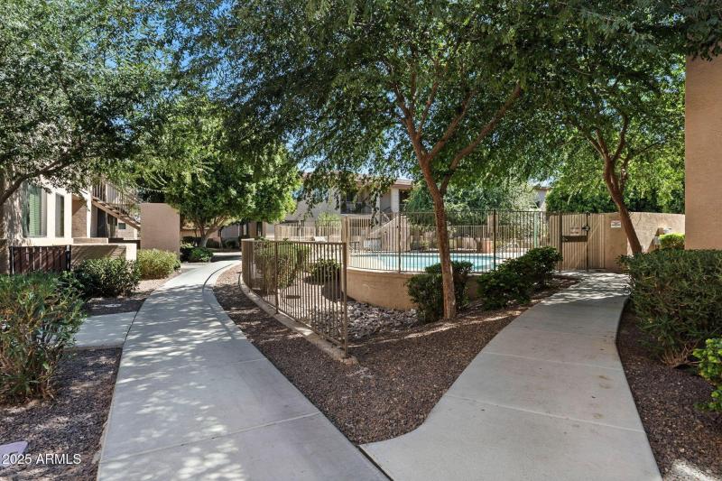 47-web-or-mls-Gilbert-47