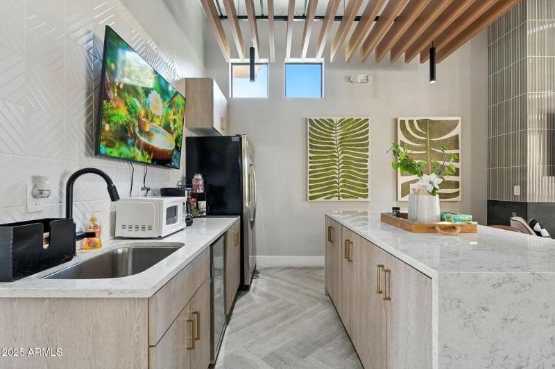 39-web-or-mls-Gilbert-39