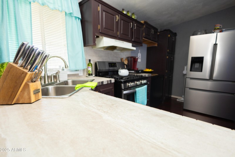 Kitchen 2