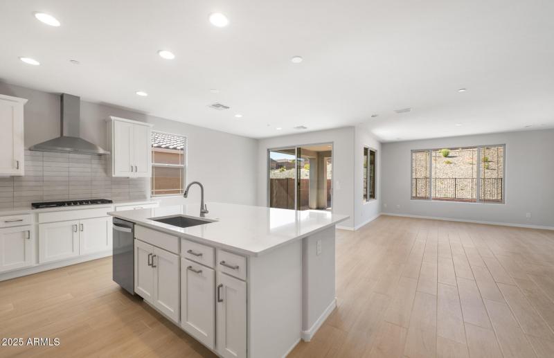 Kitchen/Cafe/Gathering Room