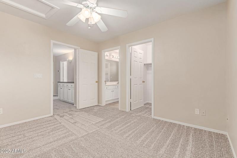 2302 E TORREY PINES PL, Chandler, AZ