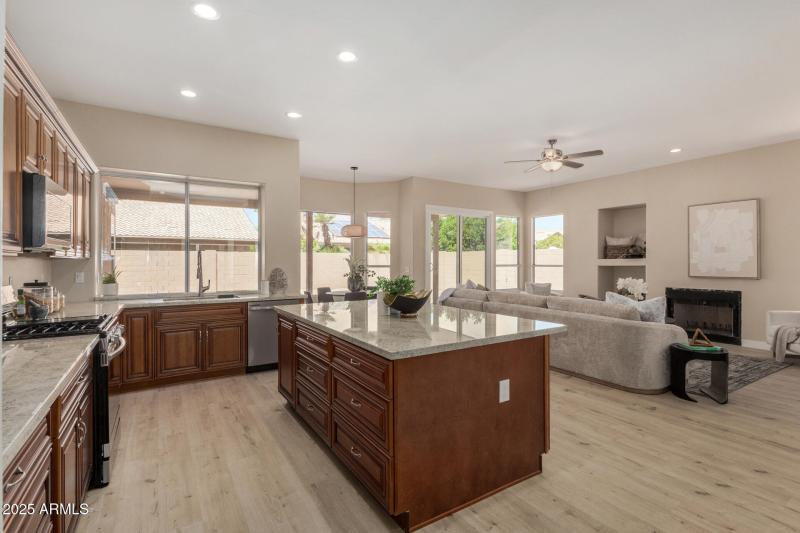 Island Kitchen w/ Task Lighting