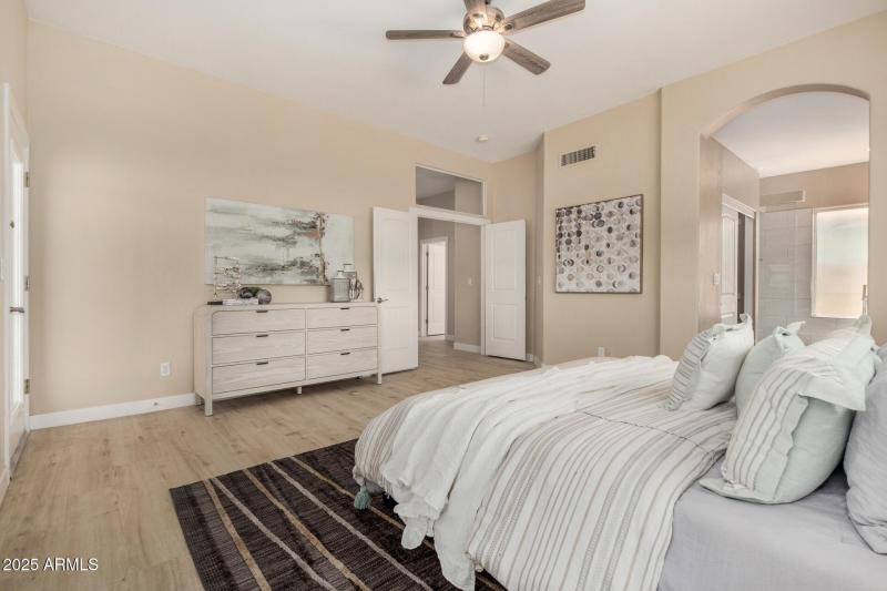 Grand Double Door Entry