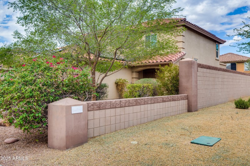7784 N-005-005-N 56th Dr-MLS_Size