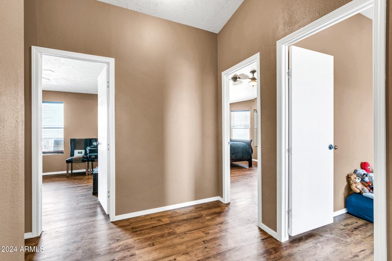 38145 W Palo Verde Dr-30