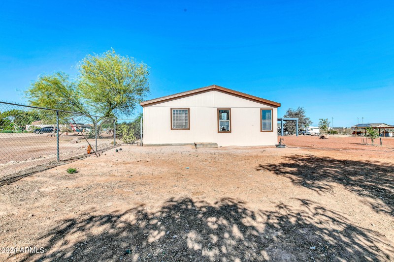 38145 W Palo Verde Dr-40