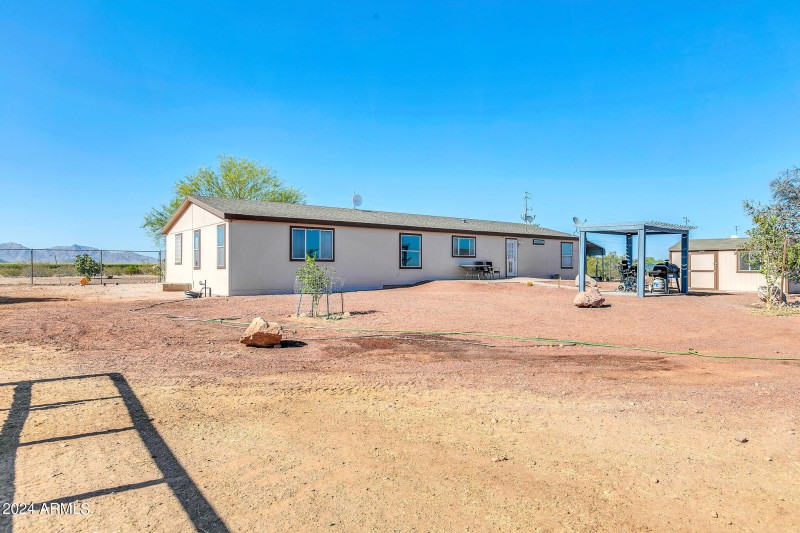 38145 W Palo Verde Dr-45