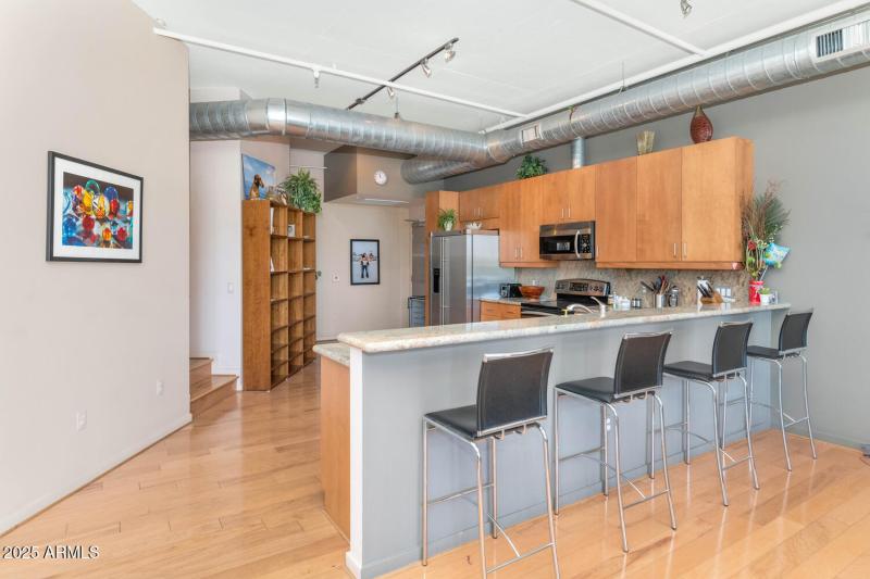 7301 E 3rd Ave-large-010-016-TOD4900-150