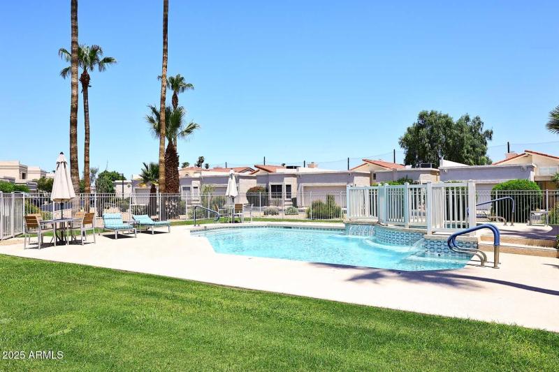Coronado Park-Community Pool