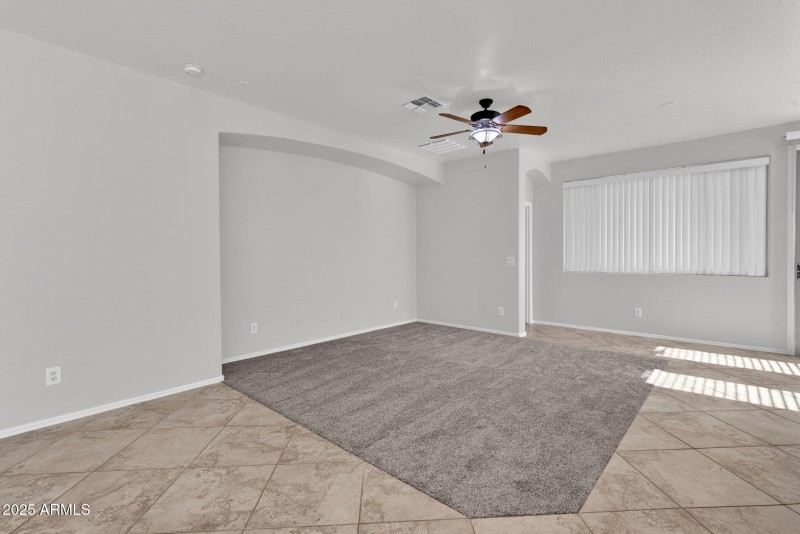 5-web-or-mls-15210 W Windward Ave Goodye