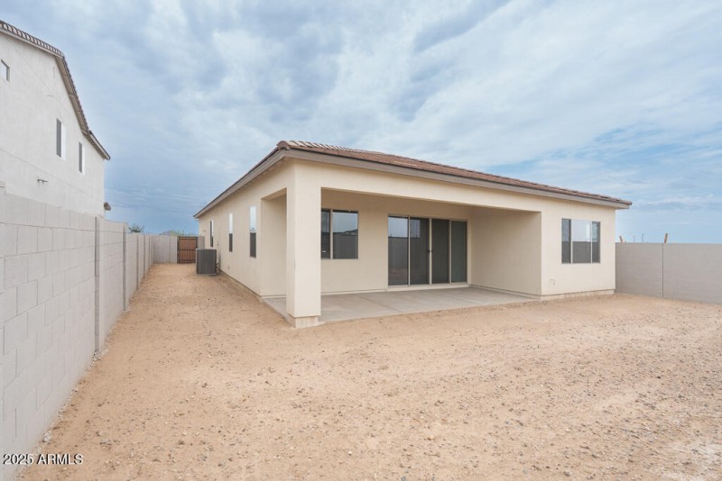 Tri Pointe Soleo 452 - Backyard Exterio