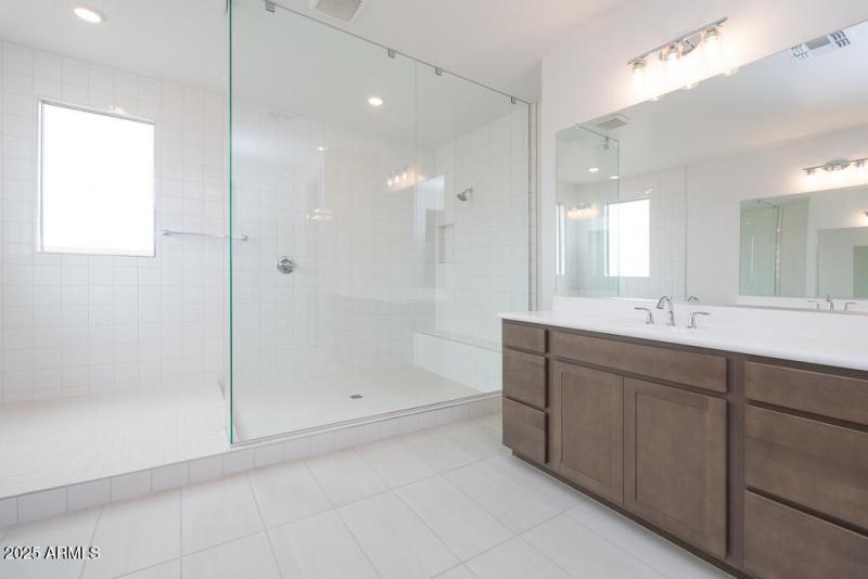 Tri Pointe Soleo 453 - Primary Bath-2ML