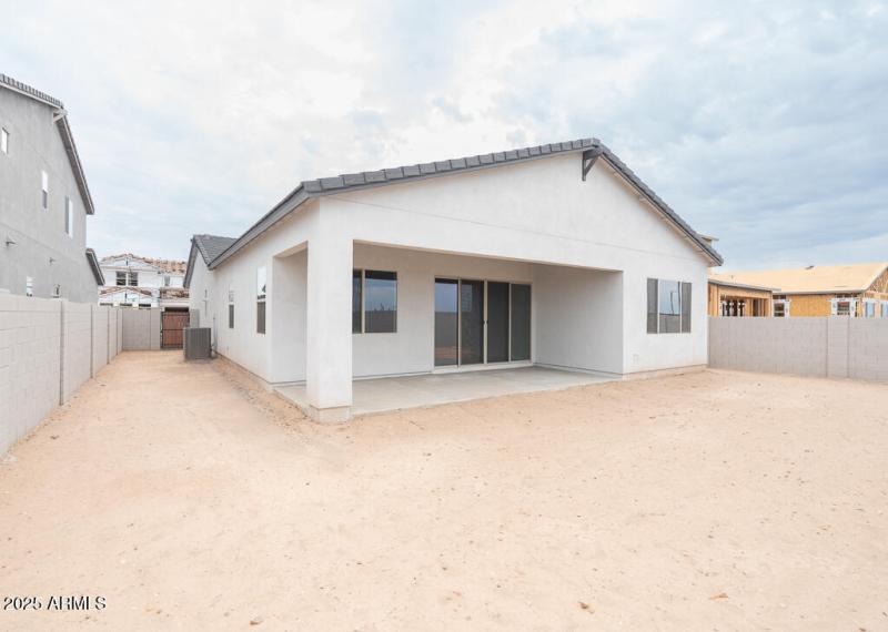 Tri Pointe Soleo 514 - Backyard Exterio