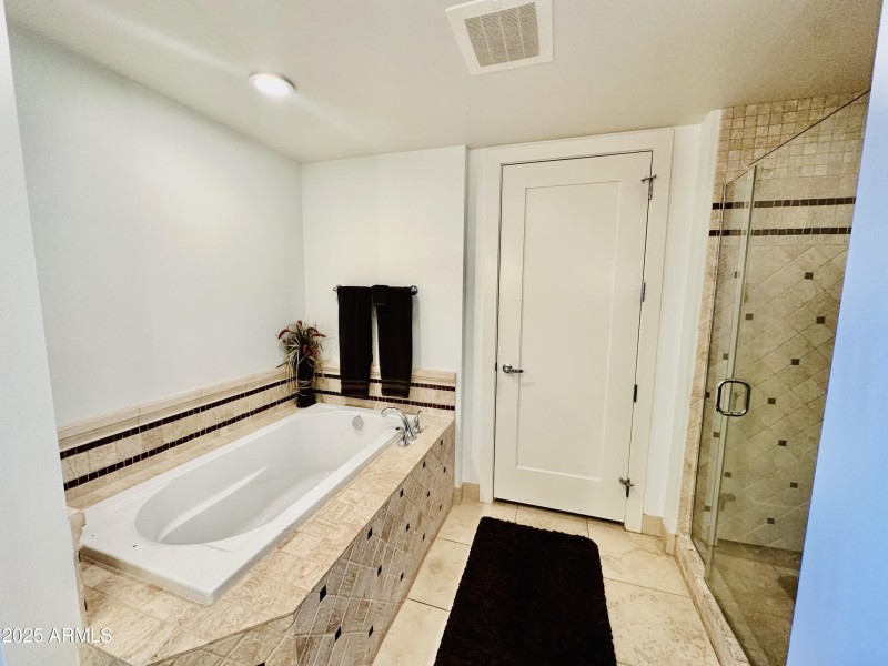 12) 60708-6889617180022