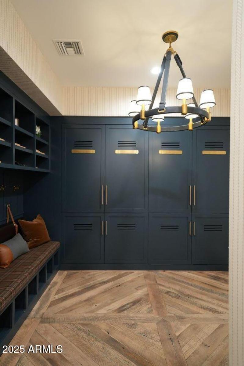 Mudroom2