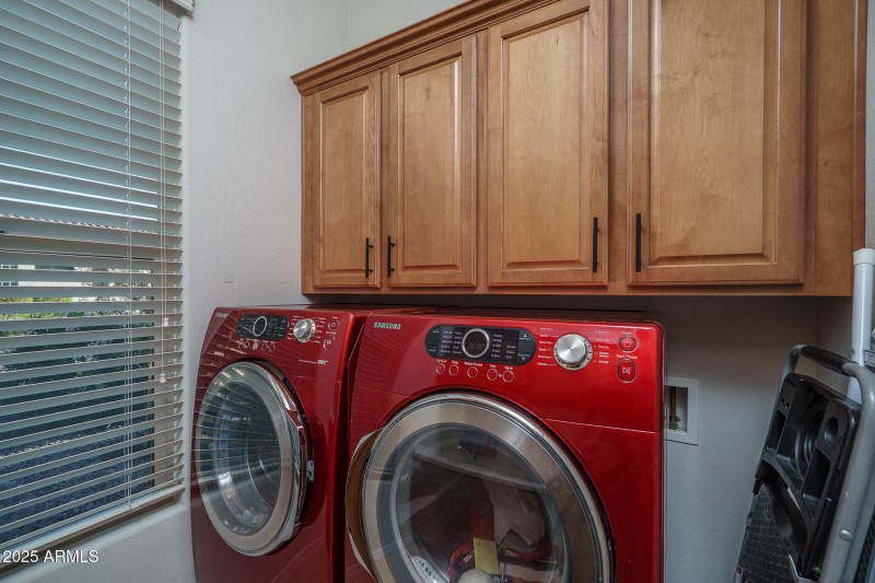 50) LAUNDRY