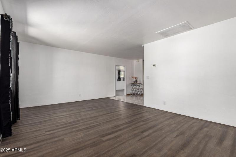 2F4EFB04-B085-409B-A44E-97BA031F4D27