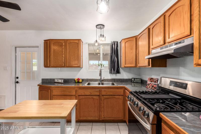 95F26701-262E-45C7-9C63-0F67C94EF9FC