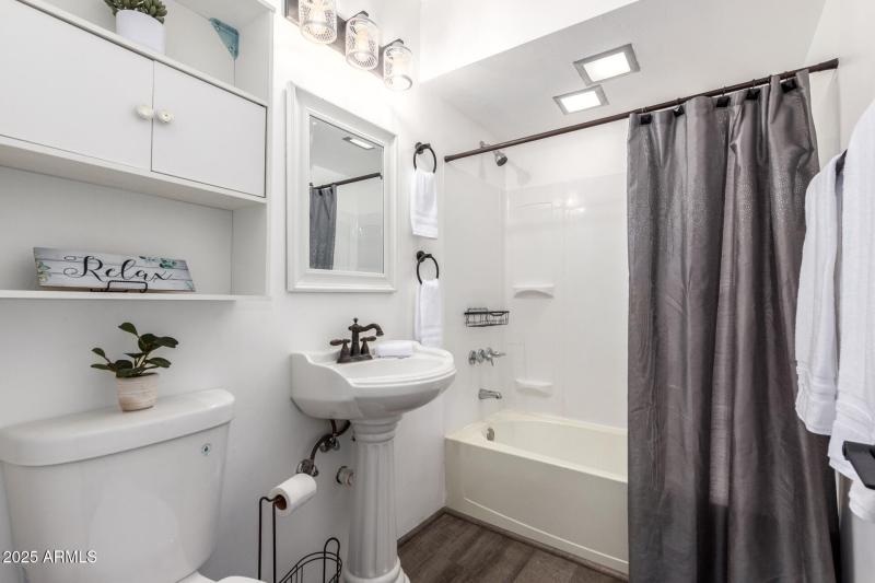 0F2C881B-A230-4855-9675-CBD66C906256