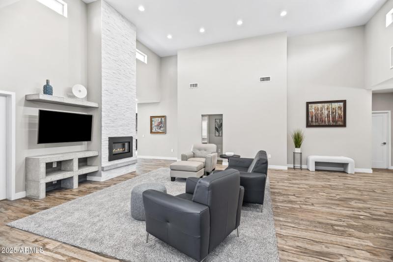 Open Floorplan | Living Area